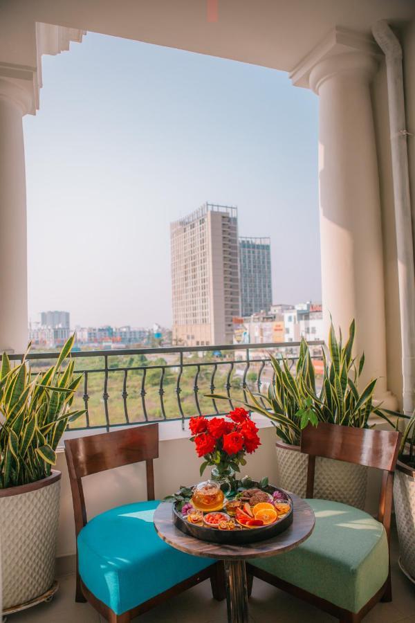 Alee Haiphong Hotel Bagian luar foto
